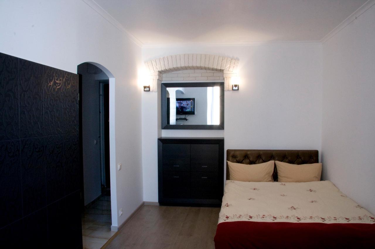 Apartment On Staroievreiska Lvov Exteriér fotografie