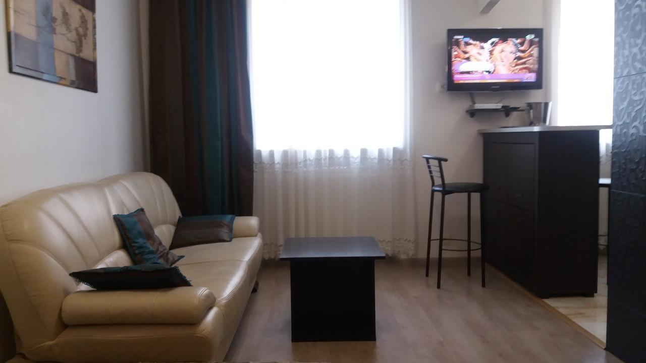 Apartment On Staroievreiska Lvov Exteriér fotografie