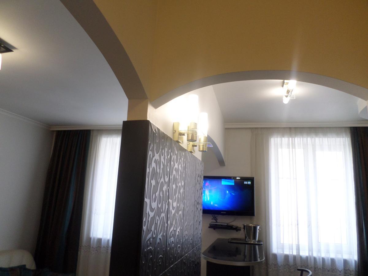 Apartment On Staroievreiska Lvov Exteriér fotografie